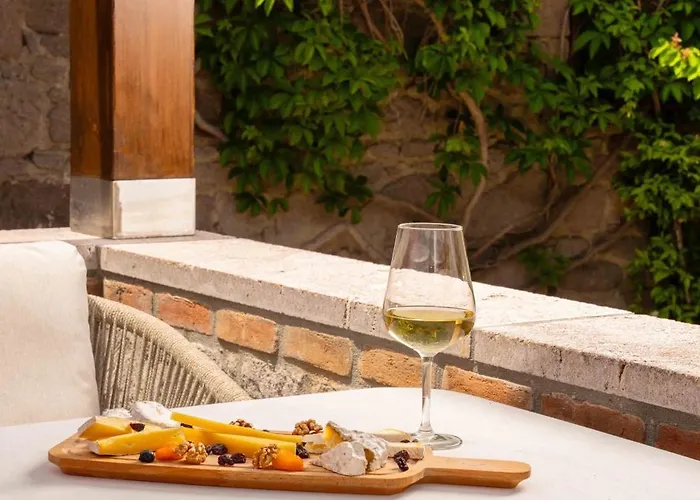 Buyan Hotel Ayvacik (Canakkale)